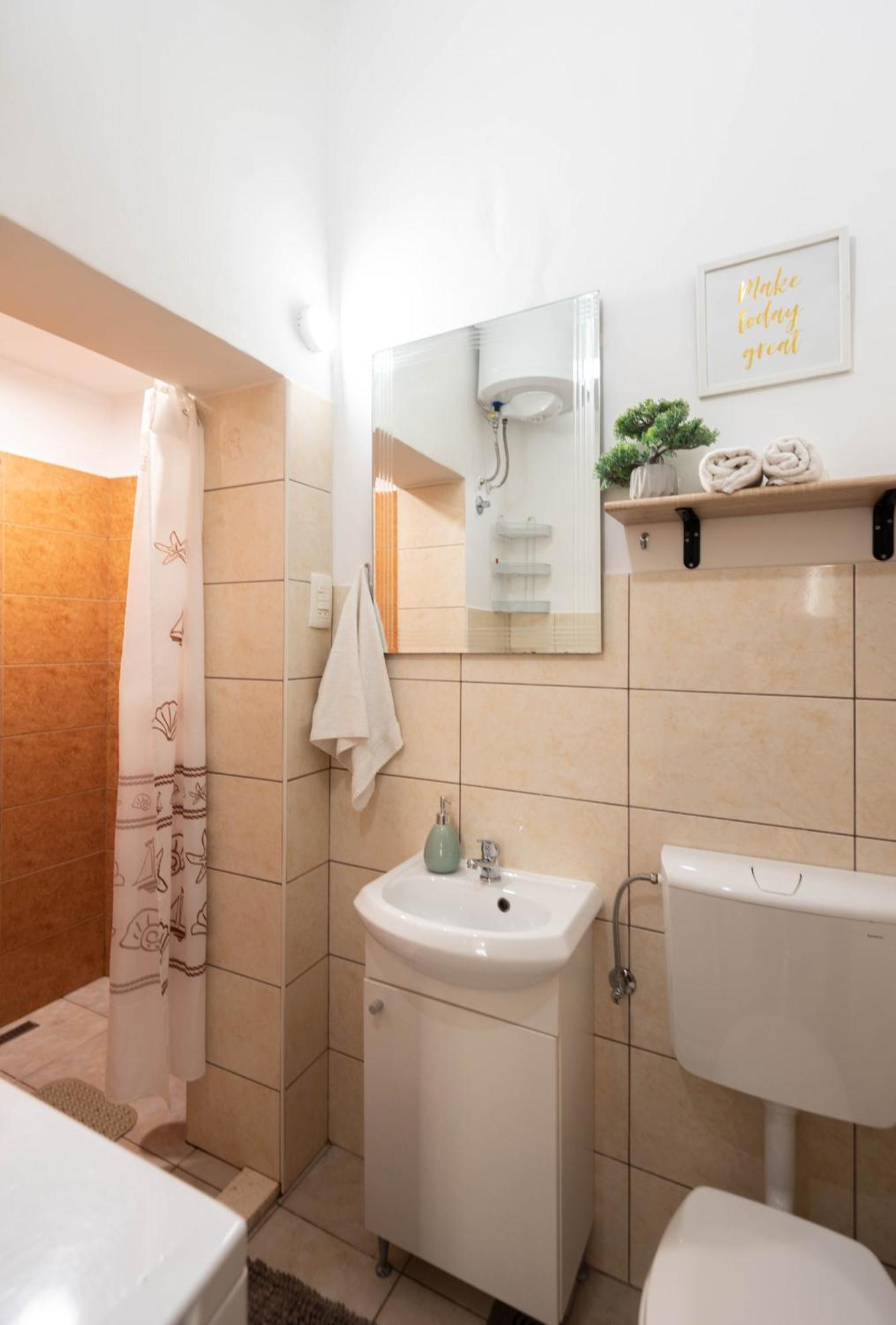 Apartman Kata Apartman